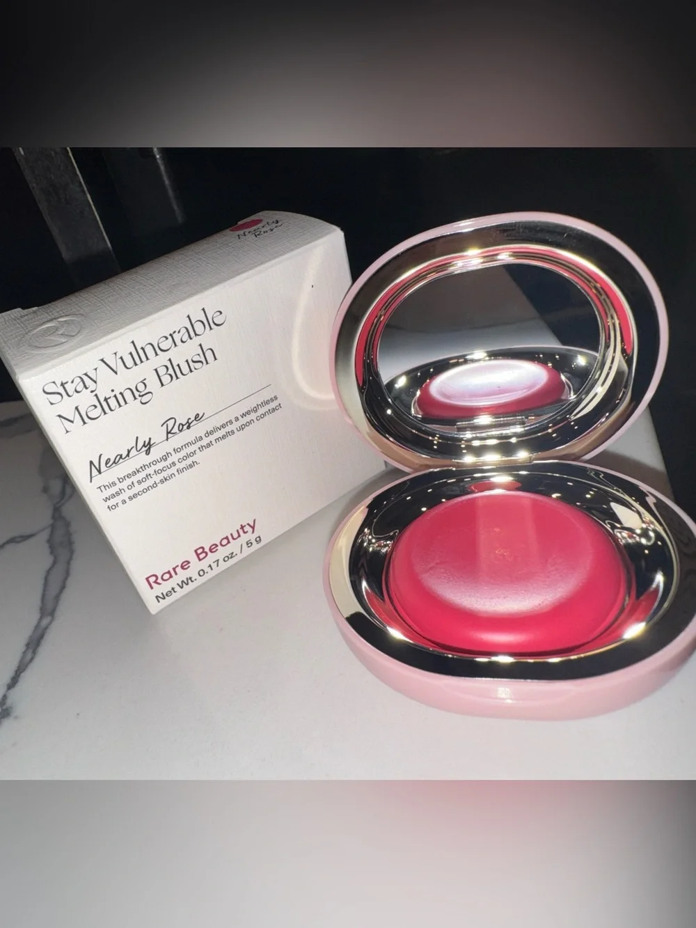 Rare Beauty Stay Vulnerable Melting Cream Blush-Shade NEARLY ROSE